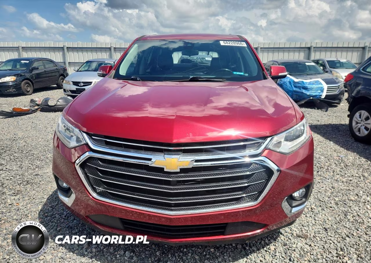 2018 Chevrolet Traverse Premier VIN:1GNERKKW5JJ253200 - 5