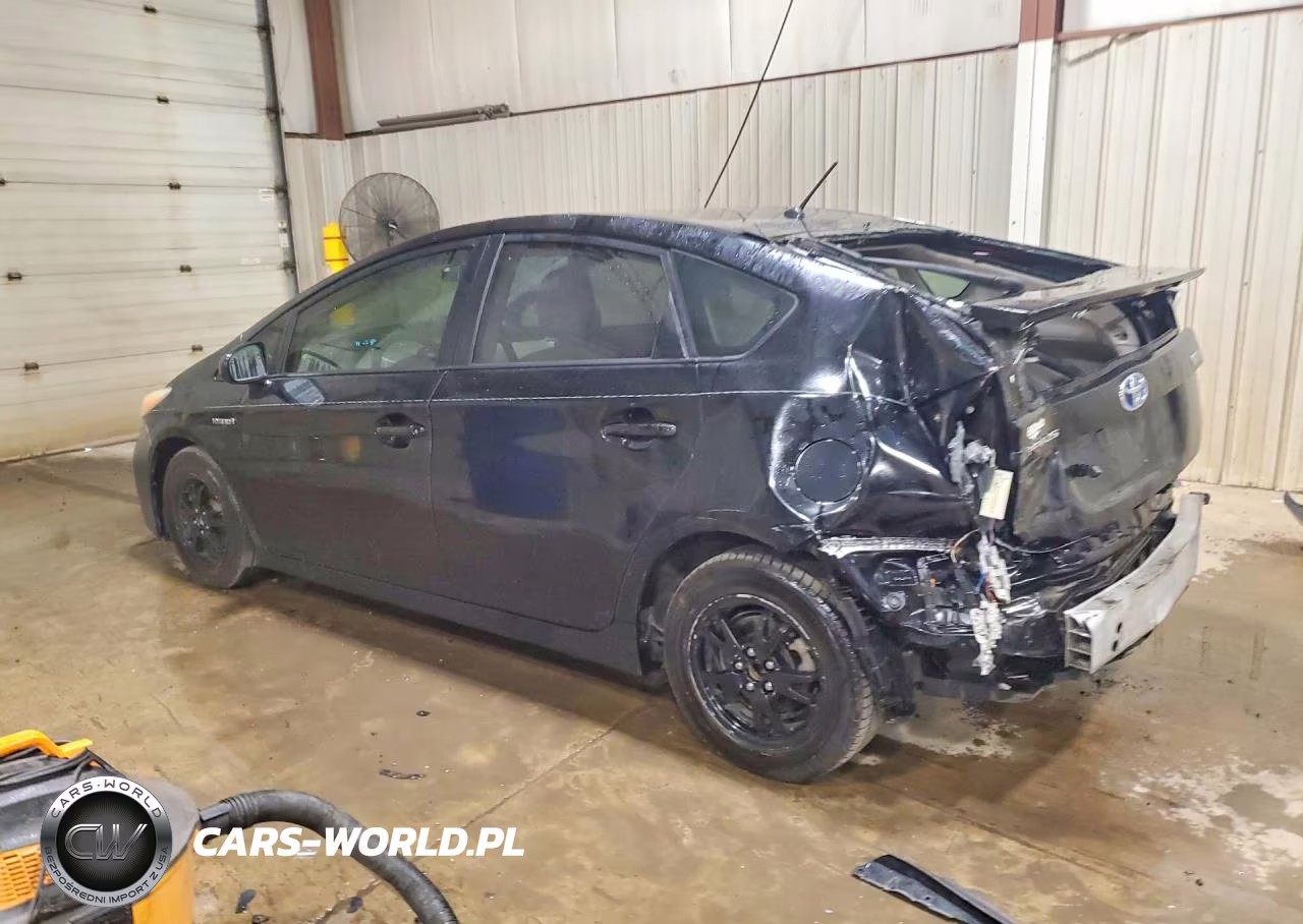 2014 Toyota Prius Two VIN:JTDKN3DU1E1808576 - 2