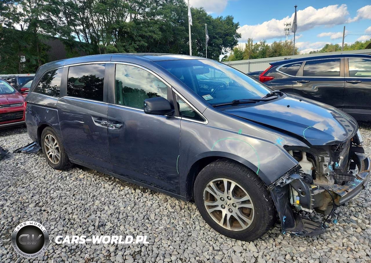 2011 Honda Odyssey Exl VIN:5FNRL5H69BB024662 - 4