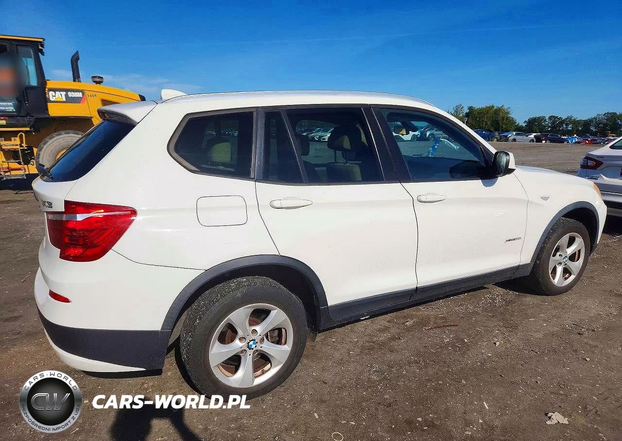2011 BMW X3 xDrive28I VIN:5UXWX5C55BL703443 - 3