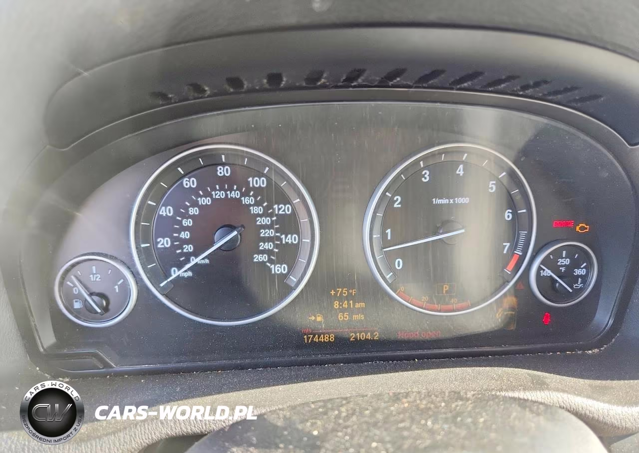 2011 BMW X3 xDrive28I VIN:5UXWX5C55BL703443 - 9