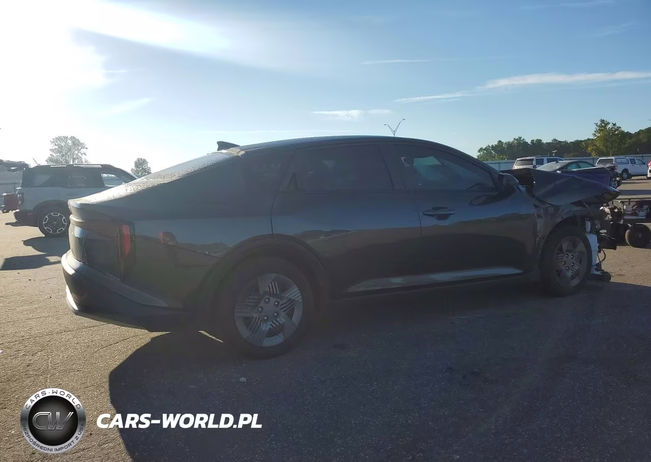 2025 Kia K4 Lx VIN:3KPFT4DE1SE211362 - 3