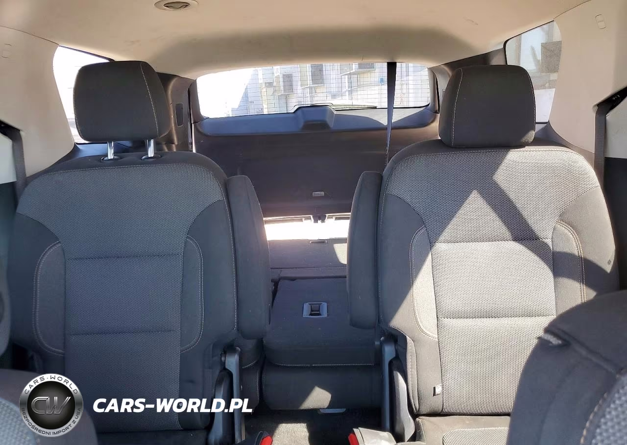 2019 Chevrolet Traverse Lt VIN:1GNERGKW0KJ161345 - 10