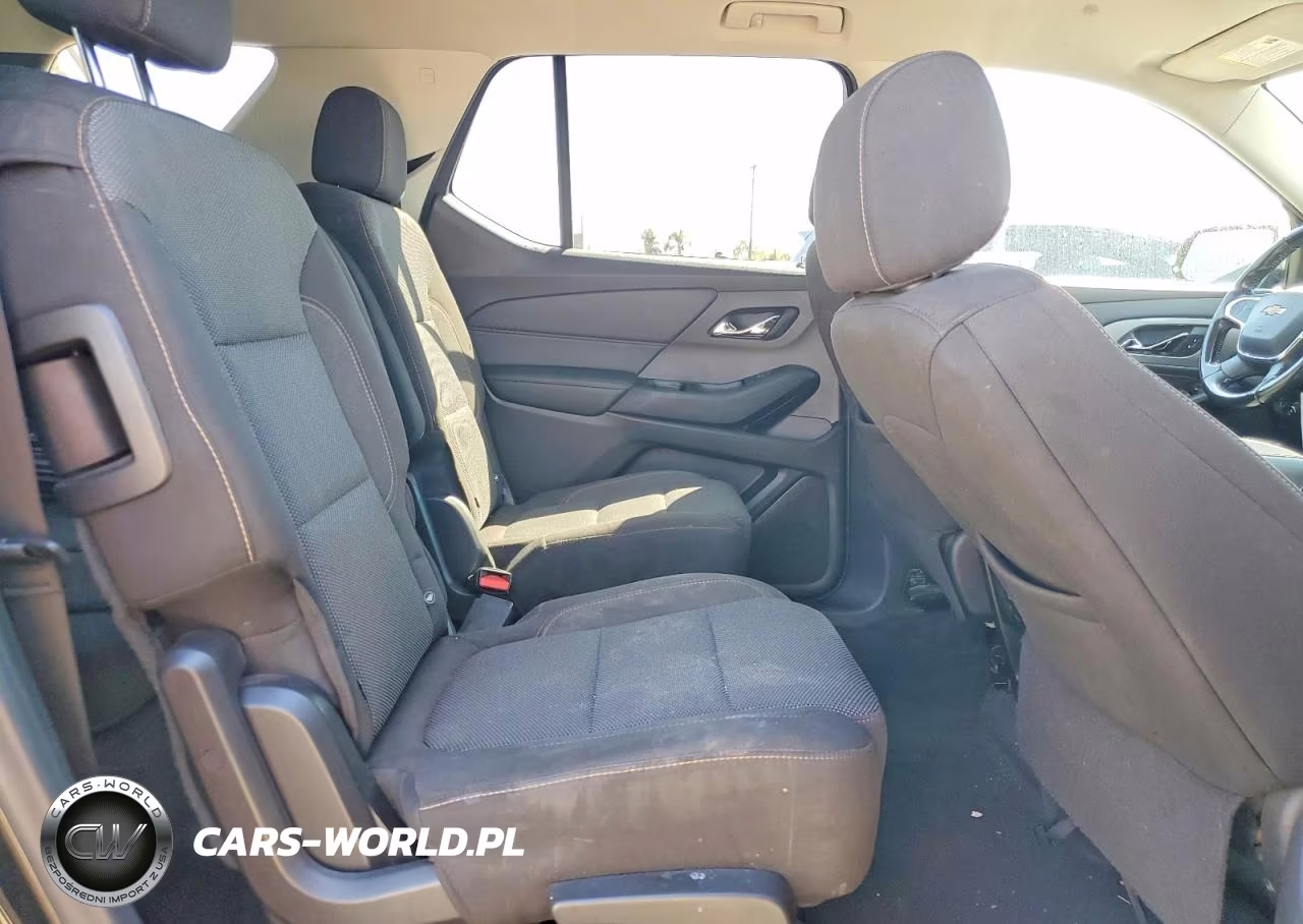 2019 Chevrolet Traverse Lt VIN:1GNERGKW0KJ161345 - 11