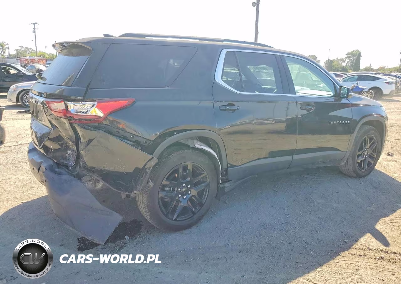 2019 Chevrolet Traverse Lt VIN:1GNERGKW0KJ161345 - 3