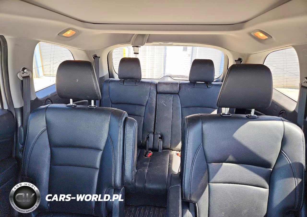 2016 Honda Pilot Elite VIN:5FNYF6H02GB121360 - 10