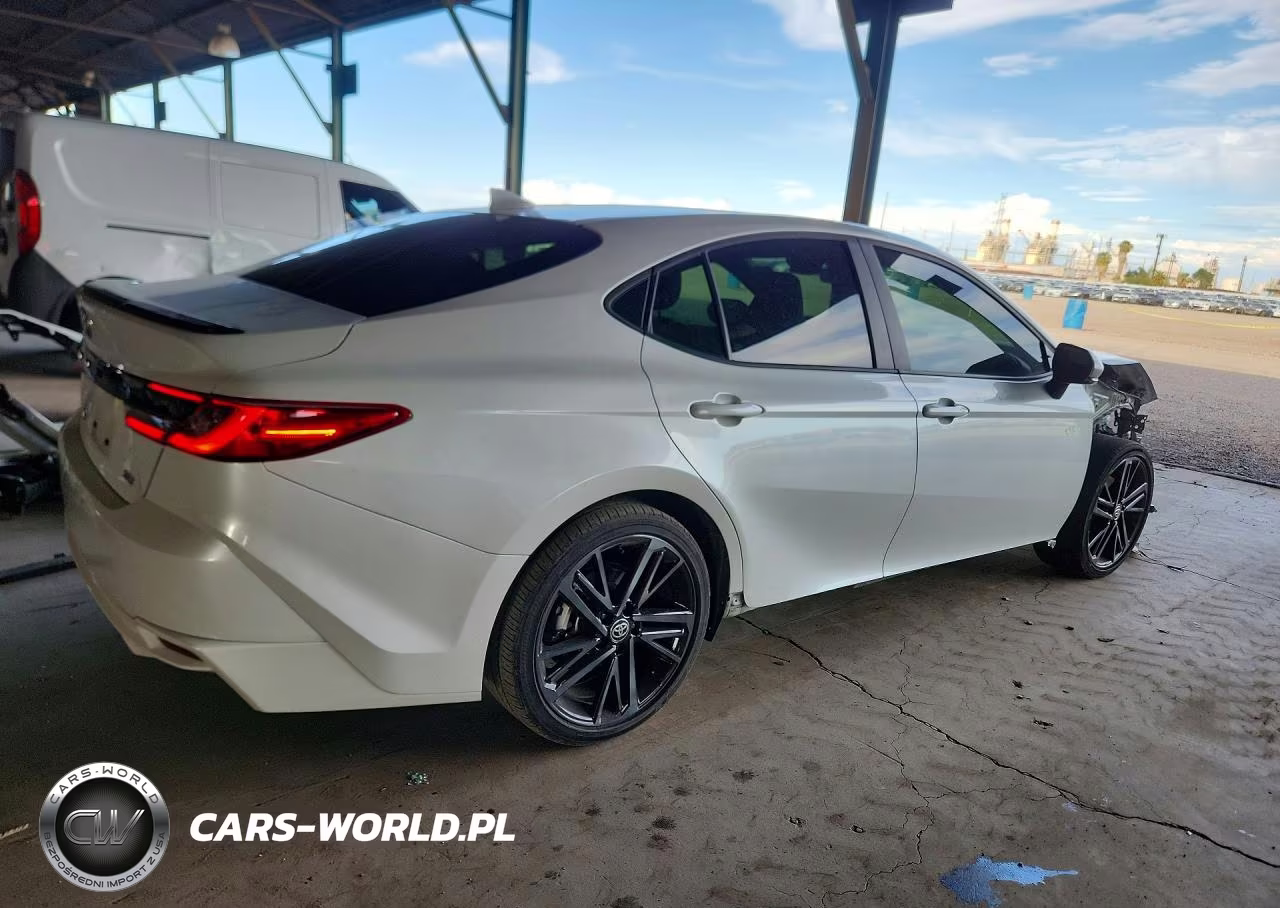 2025 Toyota Camry Xse VIN:4T1DAACK6SU095978 - 3