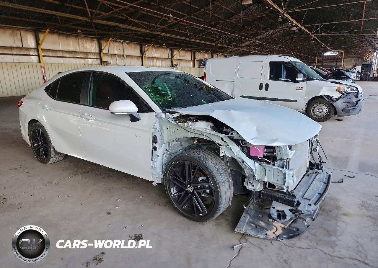 2025 Toyota Camry Xse VIN:4T1DAACK6SU095978 - 4