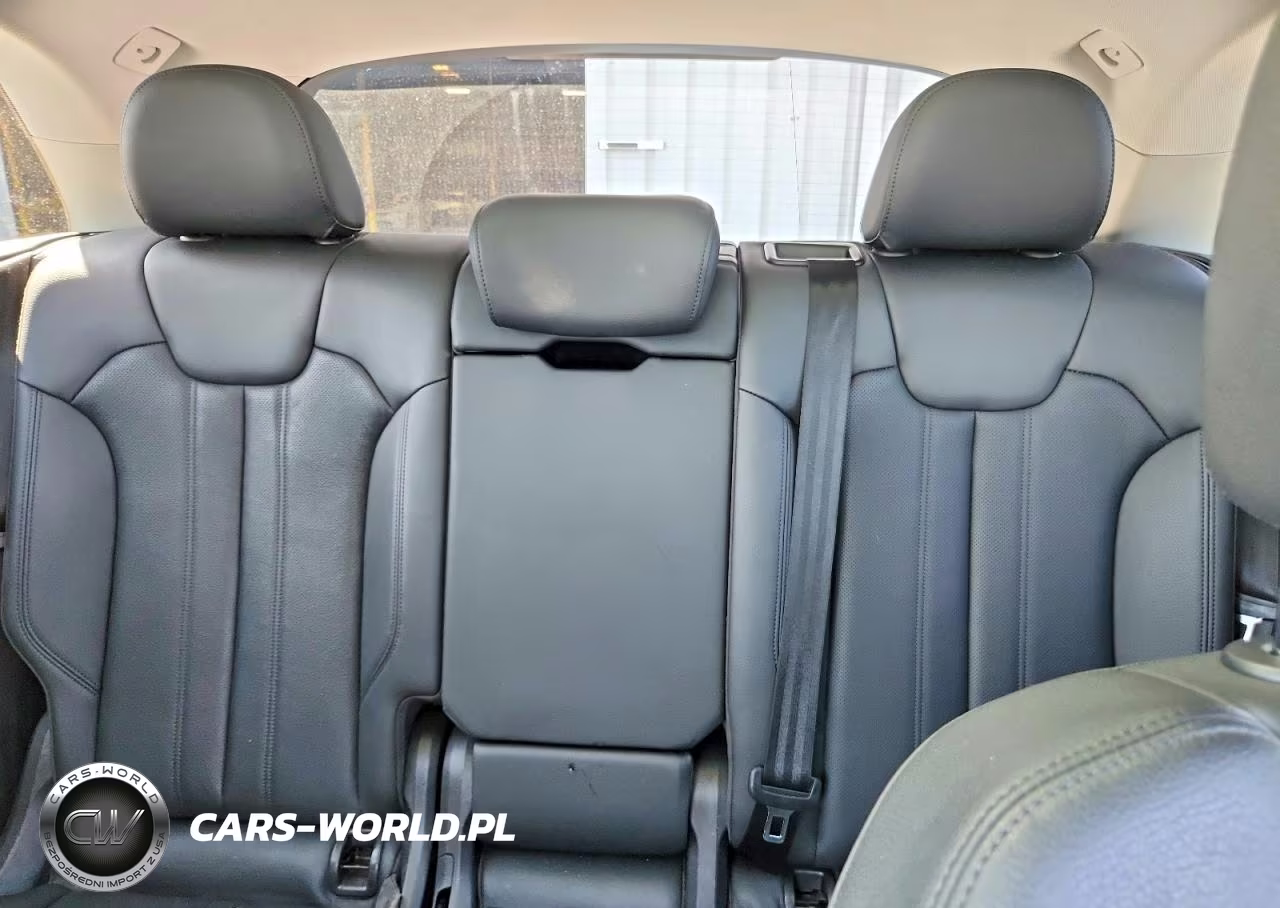 2019 Audi Q5 Premium Plus VIN:WA1BNAFY5K2054778 - 10