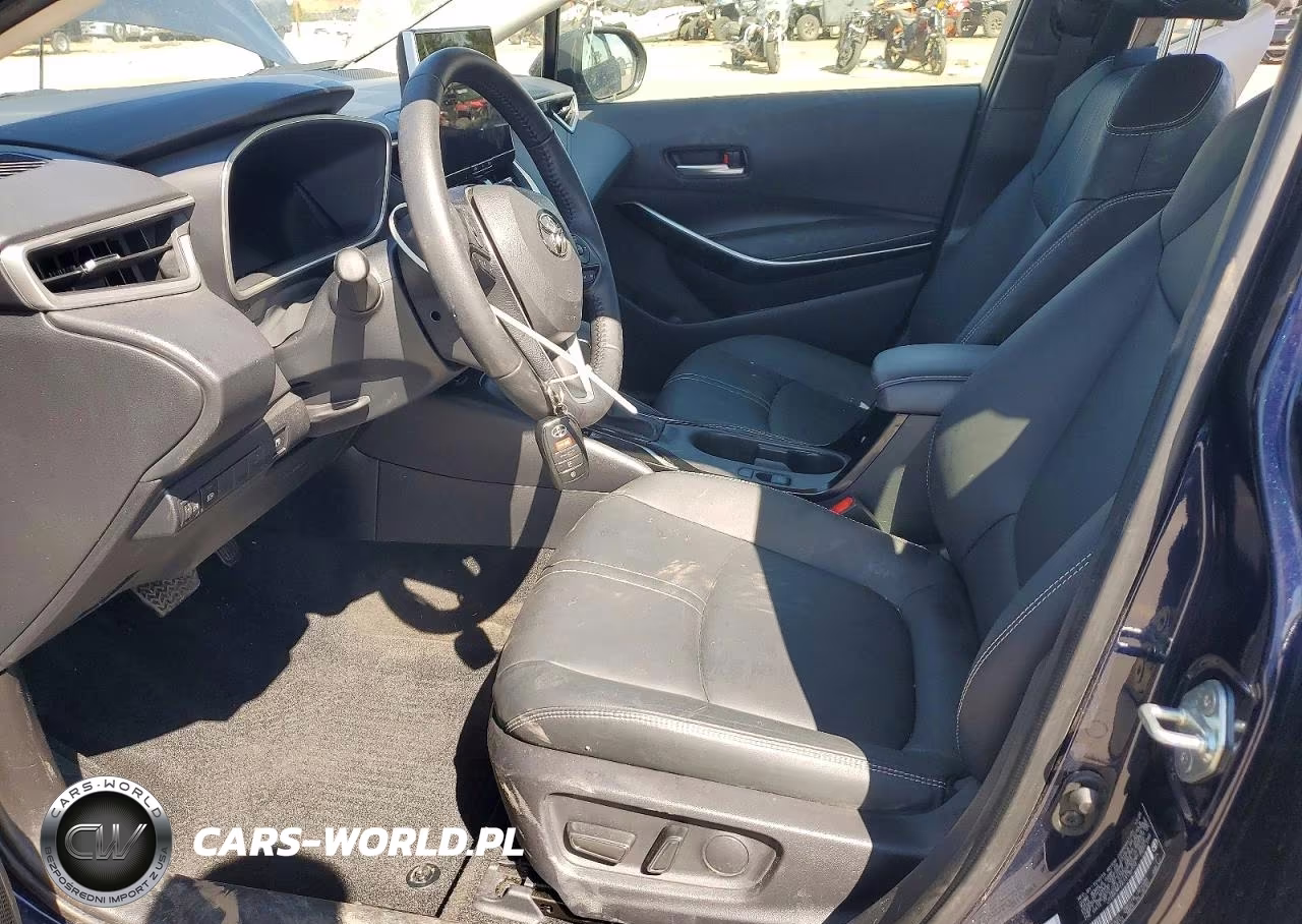 2026 Toyota Corolla Hybrid Xle VIN:JTDBCMFE6T3132774 - 7