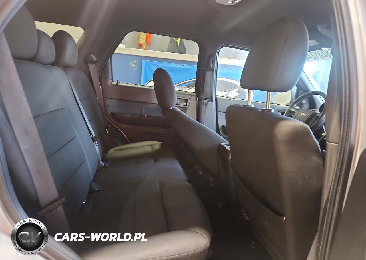 2011 Ford Escape Xlt VIN:1FMCU9DGXBKC47008 - 11