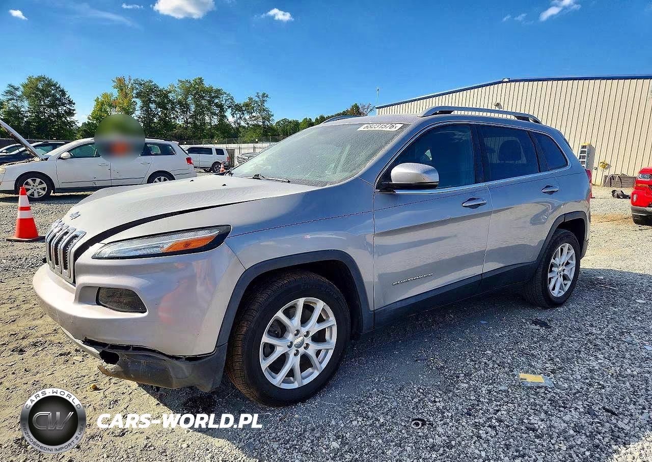 2015 Jeep Cherokee Latitude – zdjęcie 1 z 13
