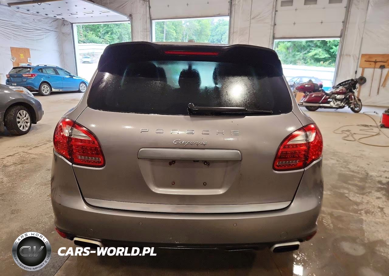 2012 Porsche Cayenne VIN:WP1AA2A20CLA06895 - 6