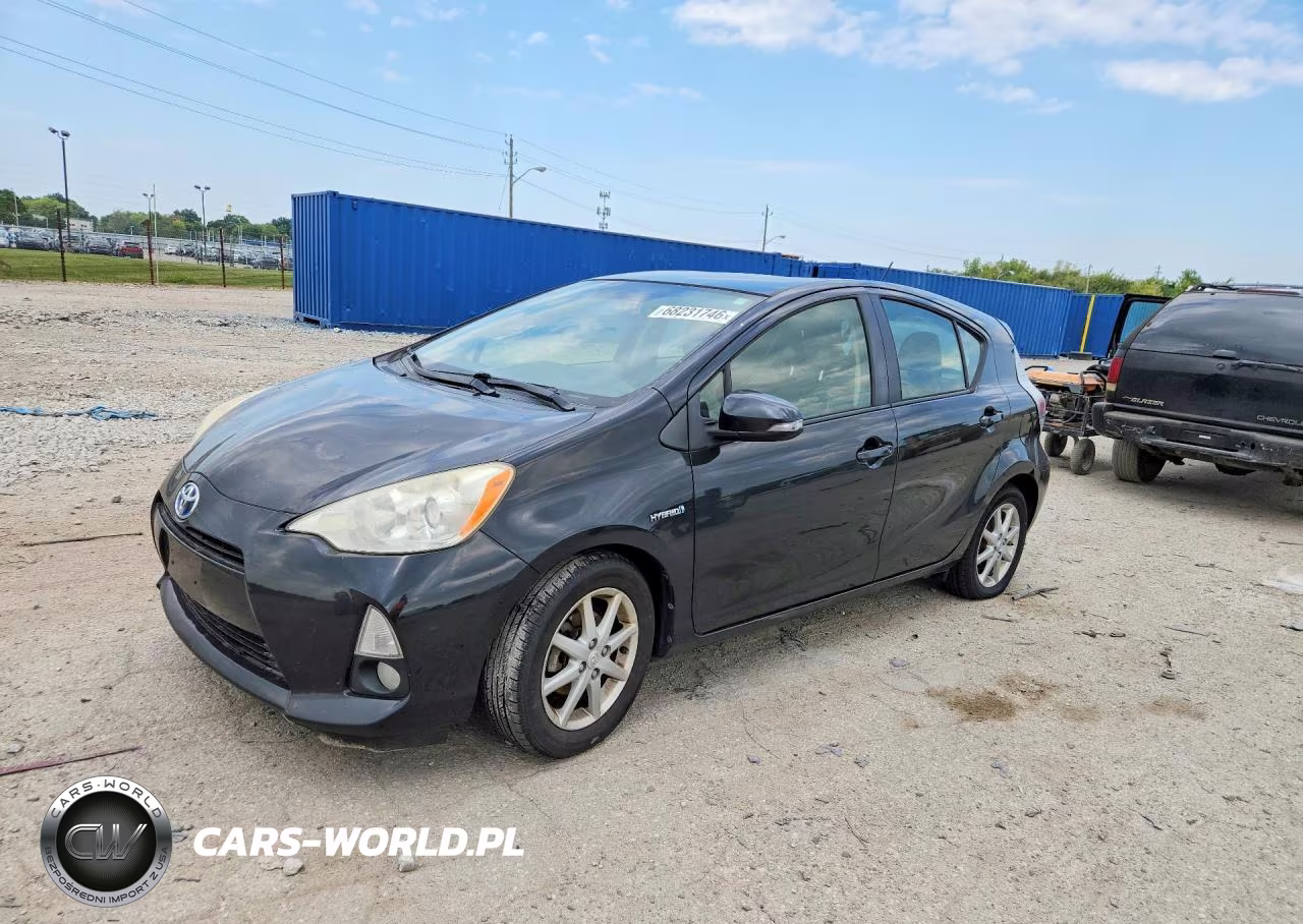 2012 Toyota Prius C Four