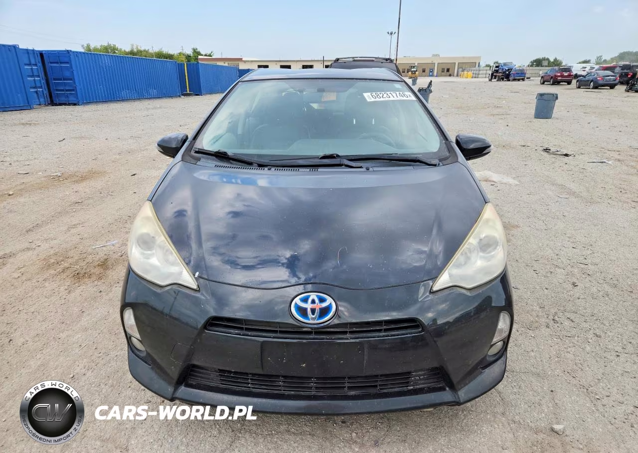 2012 Toyota Prius C Four VIN:JTDKDTB31C1024151 - 5
