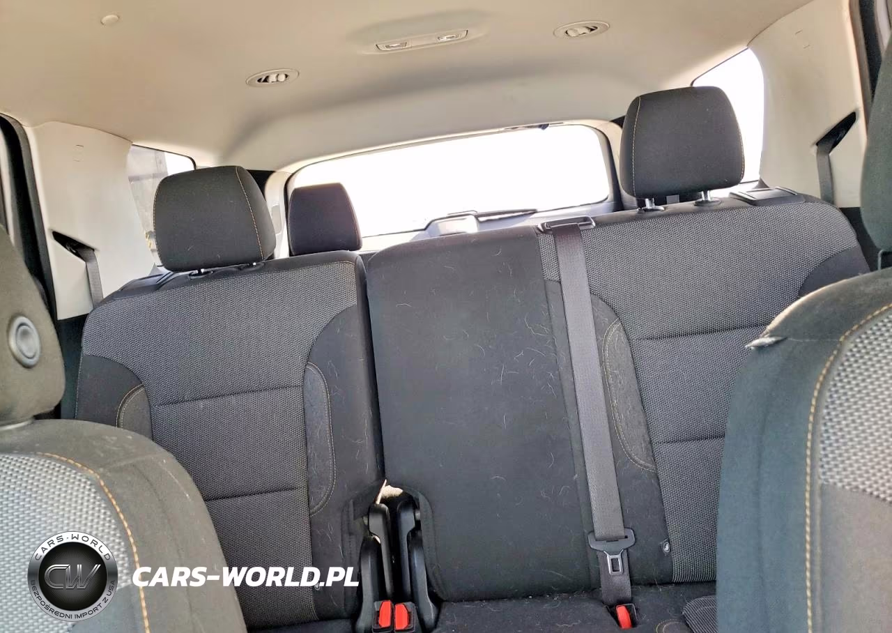 2021 Chevrolet Traverse Ls VIN:1GNERFKW4MJ138504 - 10