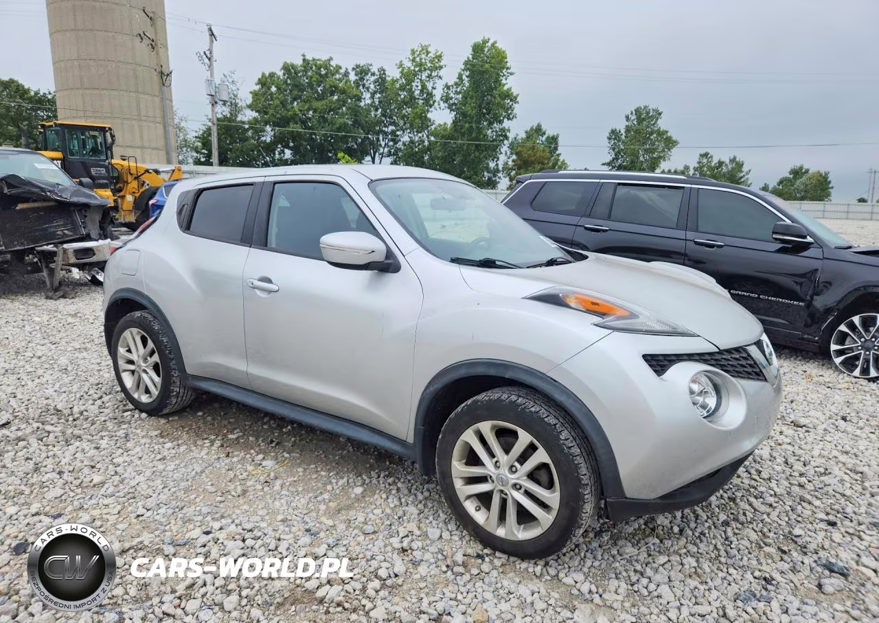 2015 Nissan Juke Sv VIN:JN8AF5MVXFT552025 - 4