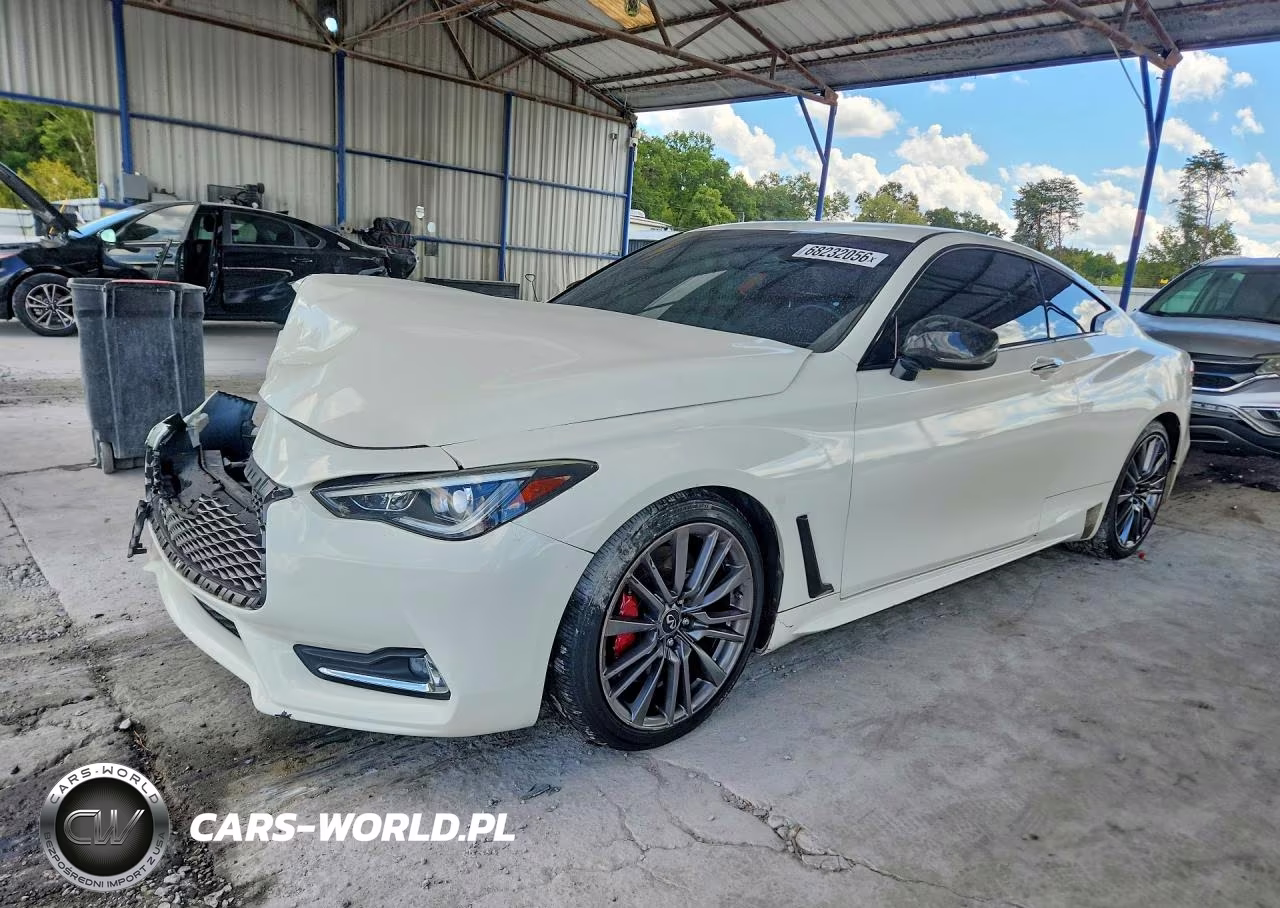 2017 Infiniti Q60 Red Sport 400 – zdjęcie 1 z 12
