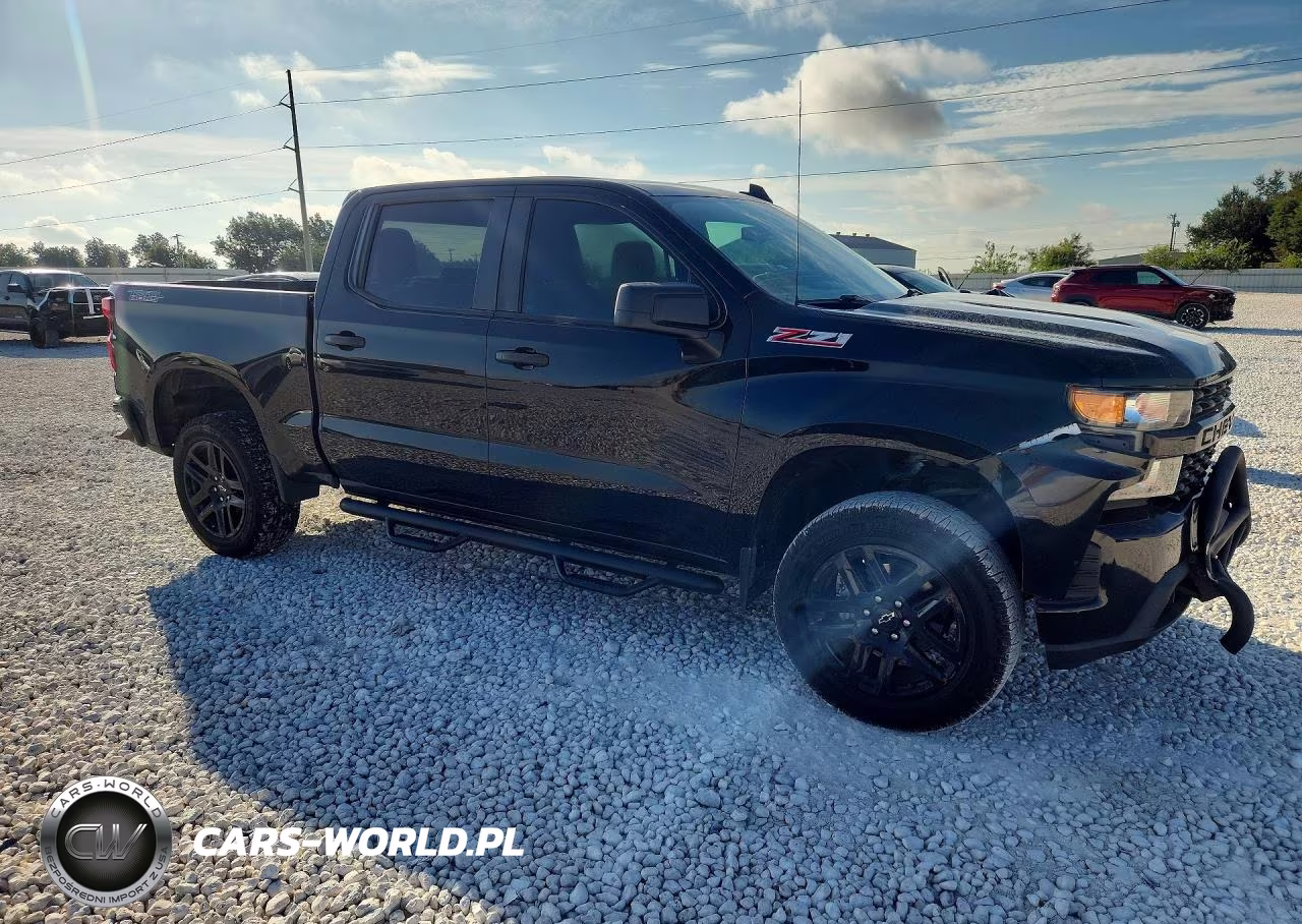 2021 Chevrolet Silverado K1500 Trail Boss Custom VIN:1GCPYCEF6MZ399360 - 4