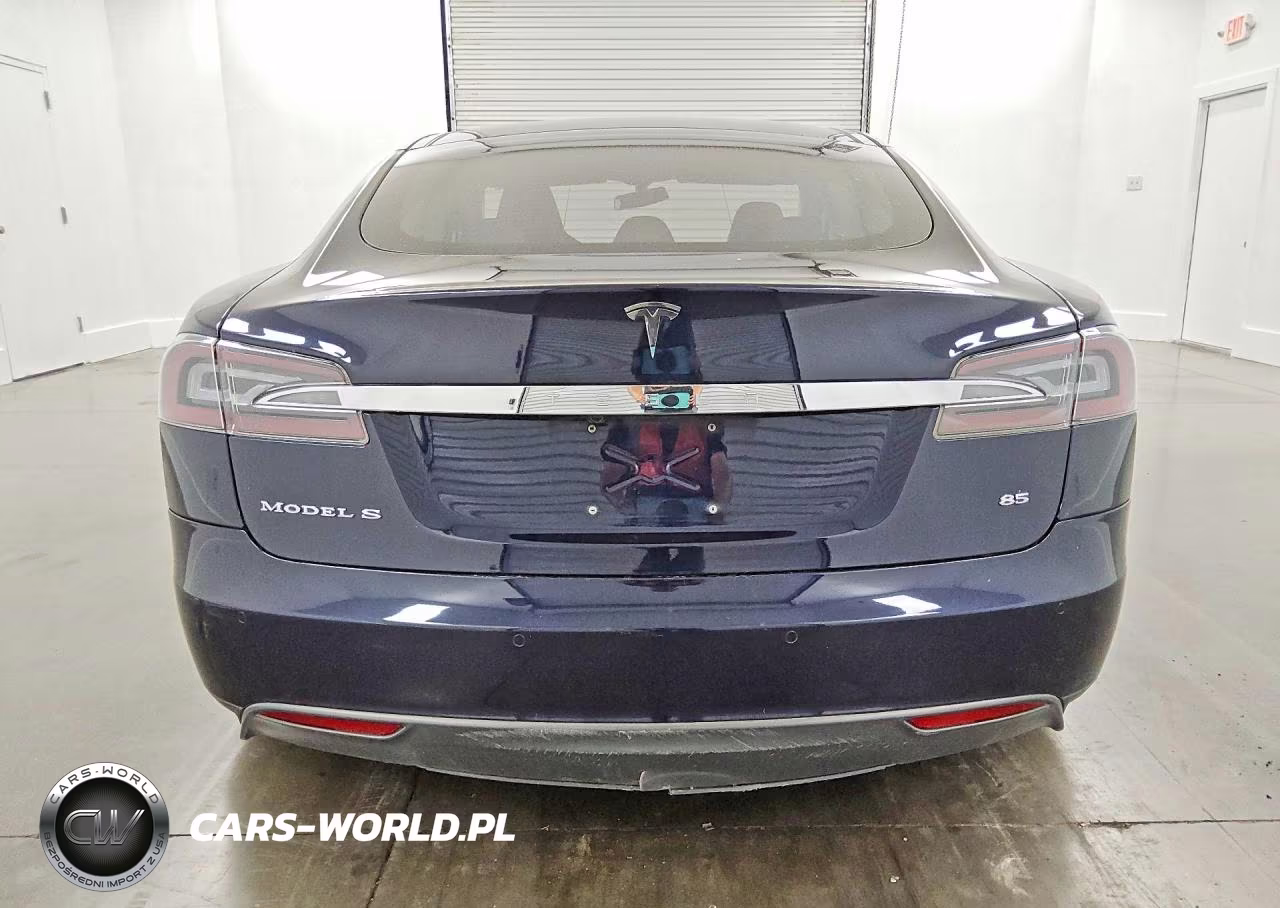 2014 Tesla Model S VIN:5YJSA1H17EFP39559 - 6