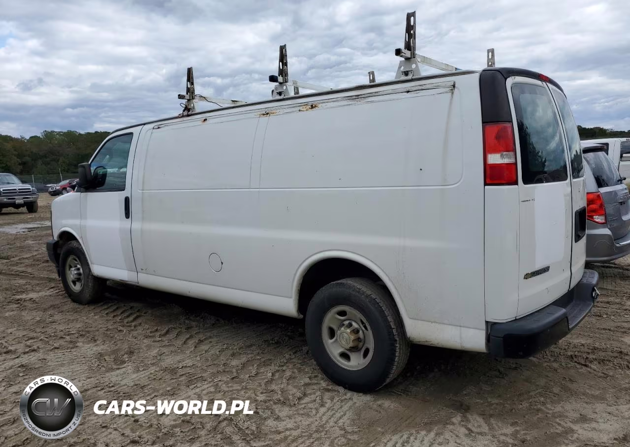 2017 Chevrolet Express G2500 VIN:1GCWGBFF0H1116527 - 2