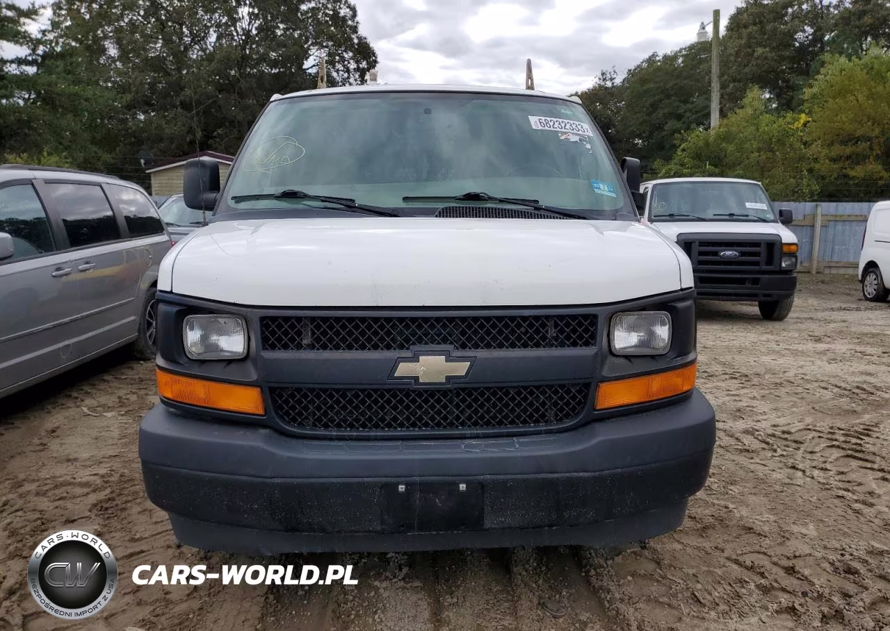 2017 Chevrolet Express G2500 VIN:1GCWGBFF0H1116527 - 5