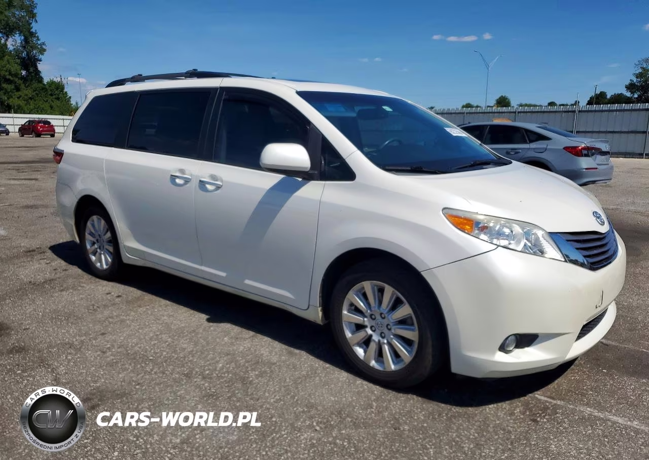 2015 Toyota Sienna Xle 7-Passenger VIN:5TDDK3DC6FS109747 - 4