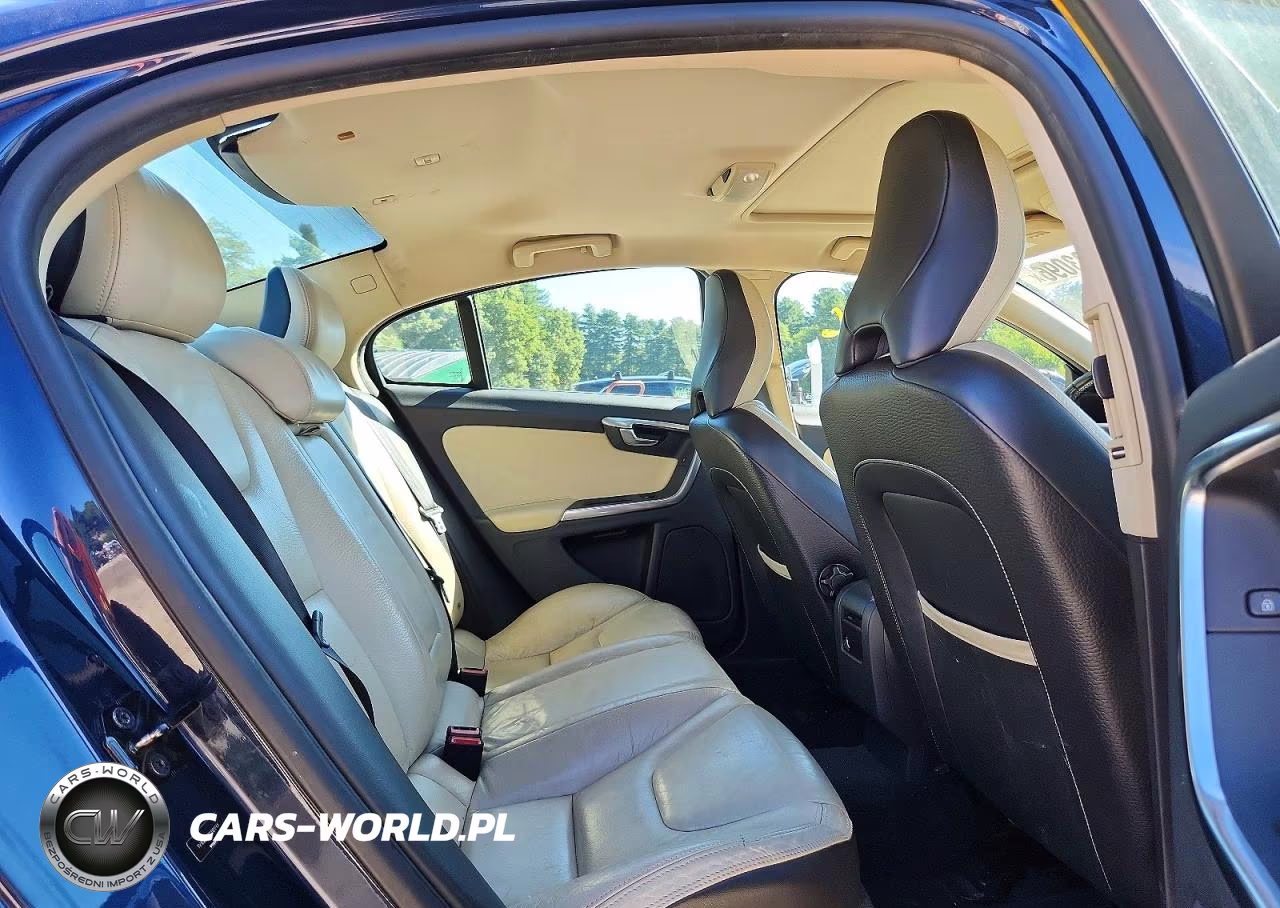 2012 Volvo S60 T5 VIN:YV1622FS0C2081741 - 10
