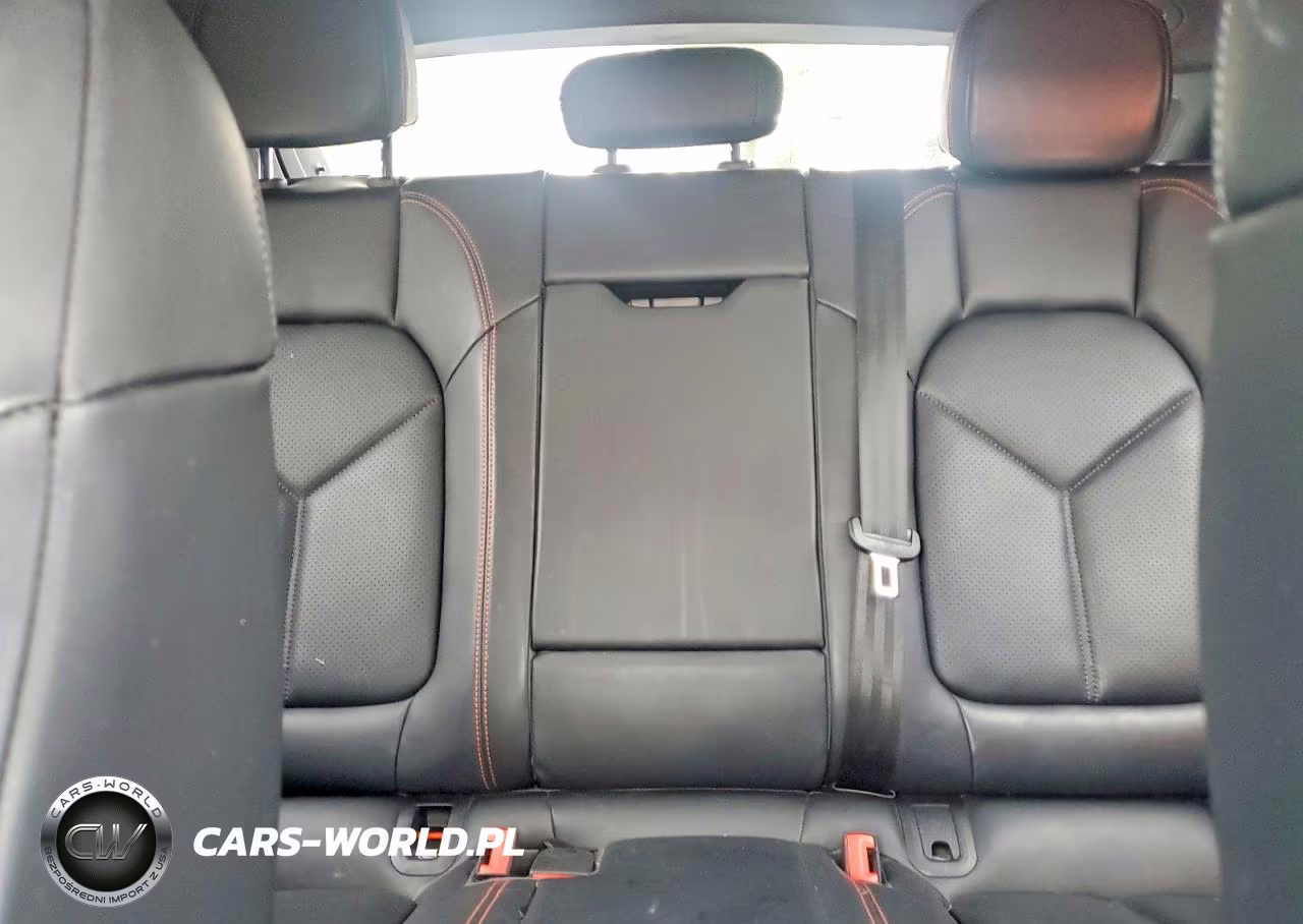 2025 Porsche Macan Base VIN:WP1AA2A59SLB06373 - 10
