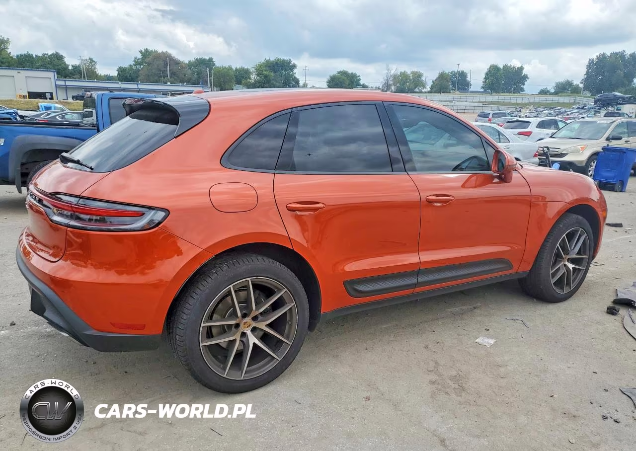 2025 Porsche Macan Base VIN:WP1AA2A59SLB06373 - 3