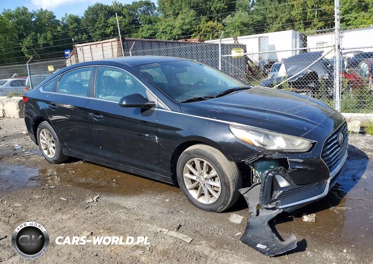 2018 Hyundai Sonata Se VIN:5NPE24AF1JH660529 - 4