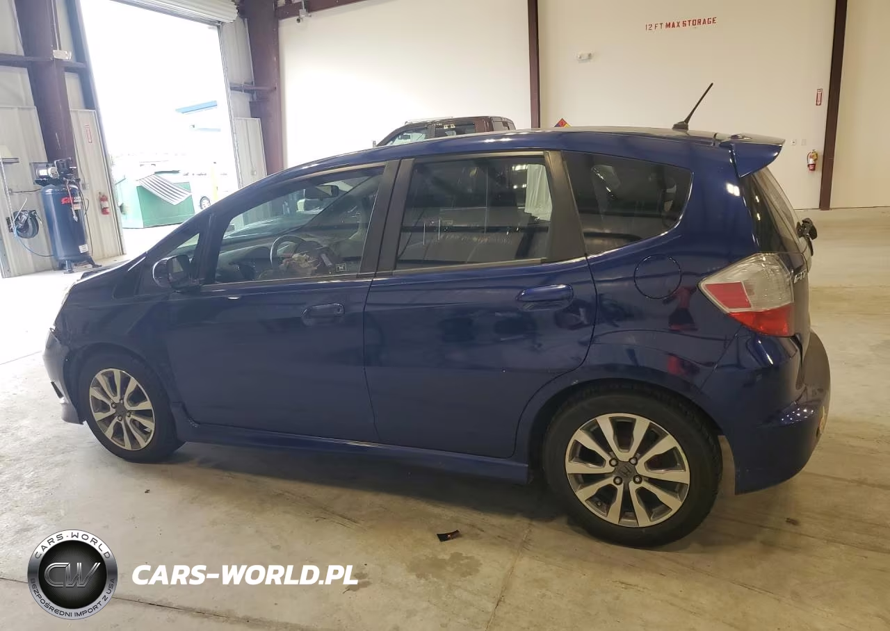 2013 Honda Fit Sport VIN:JHMGE8H68DC043415 - 2