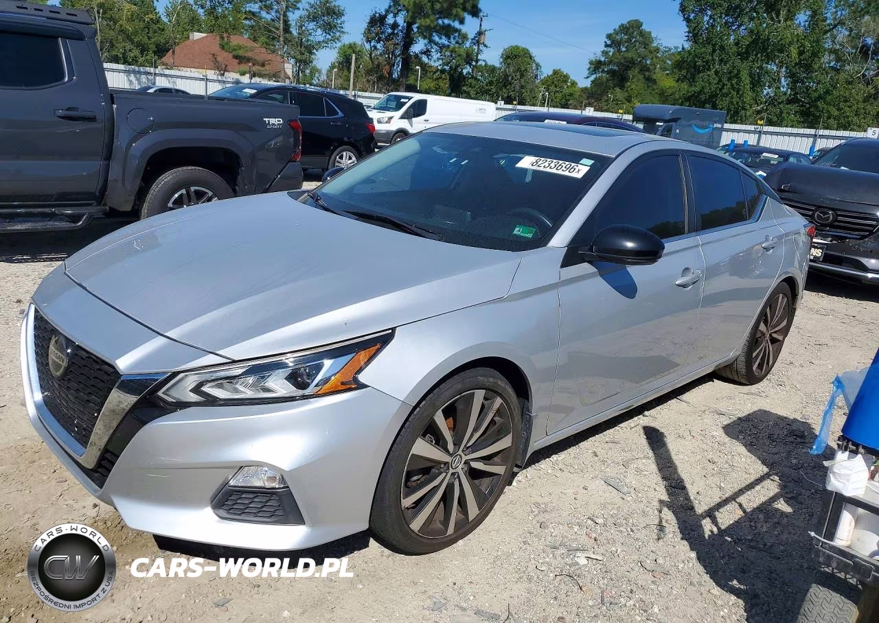 2020 Nissan Altima Sr