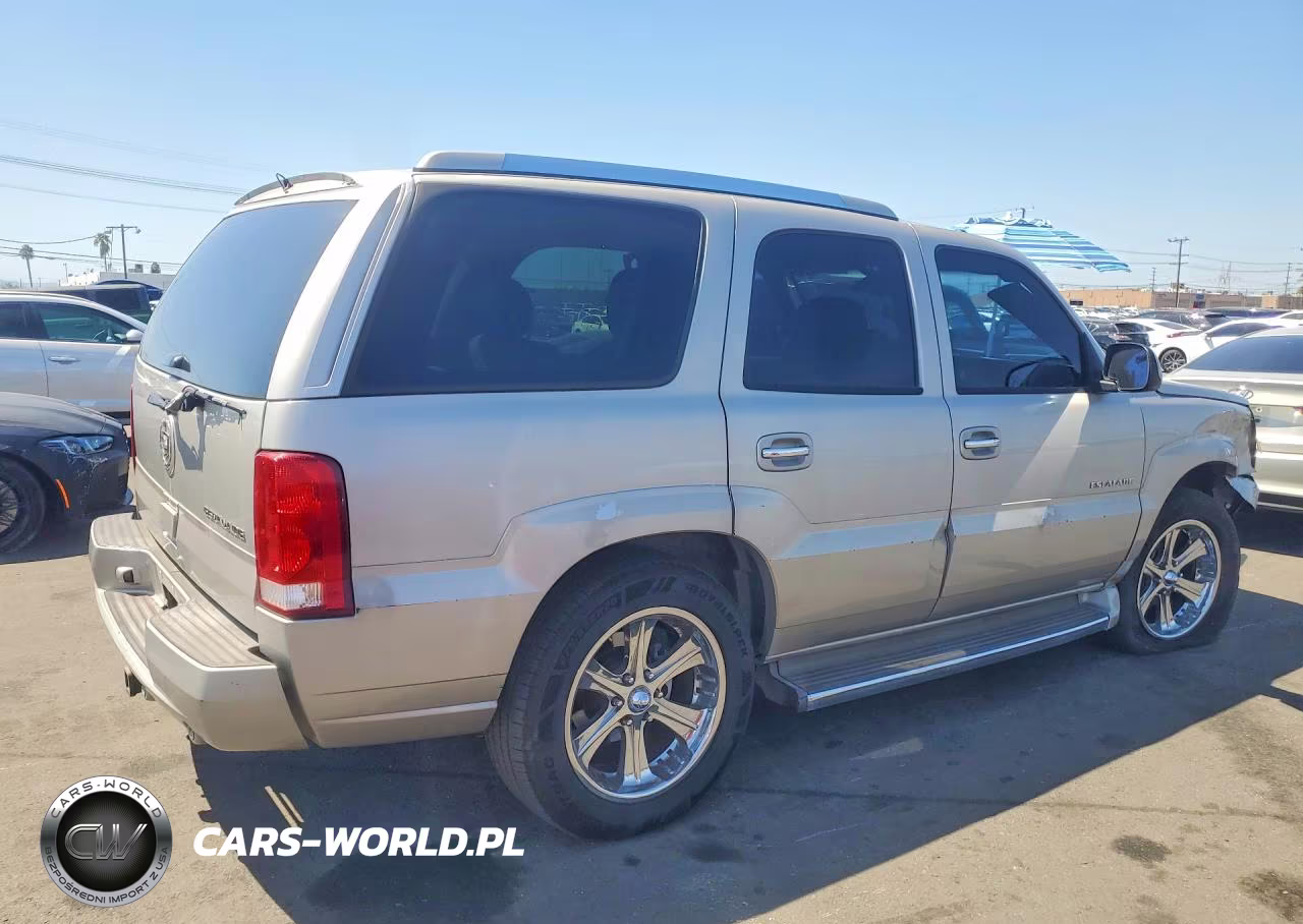 2005 Cadillac Escalade Luxury VIN:1GYEC63T45R118605 - 3