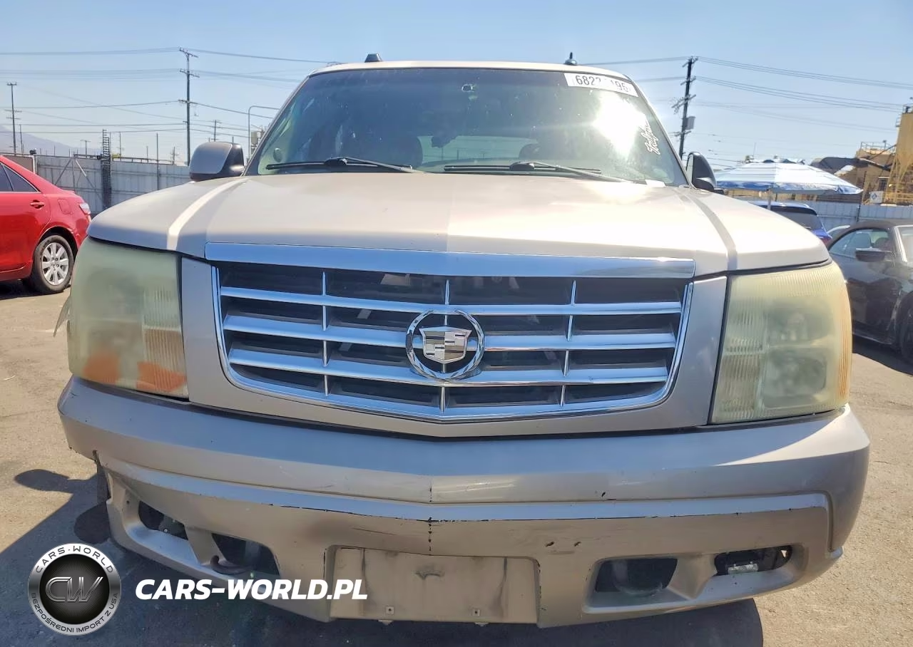 2005 Cadillac Escalade Luxury VIN:1GYEC63T45R118605 - 5