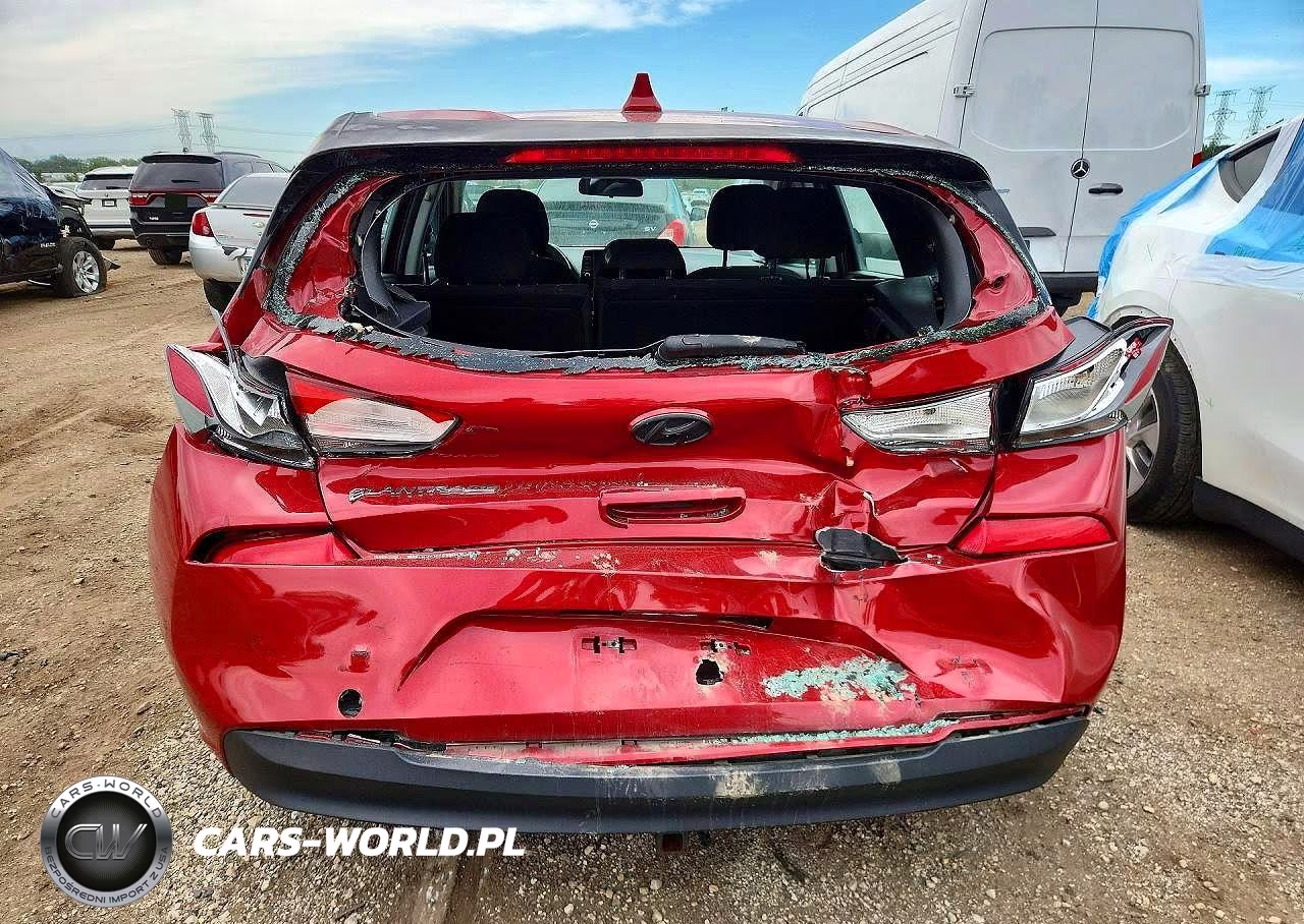 2018 Hyundai Elantra Gt Base VIN:KMHH35LE9JU079219 - 6