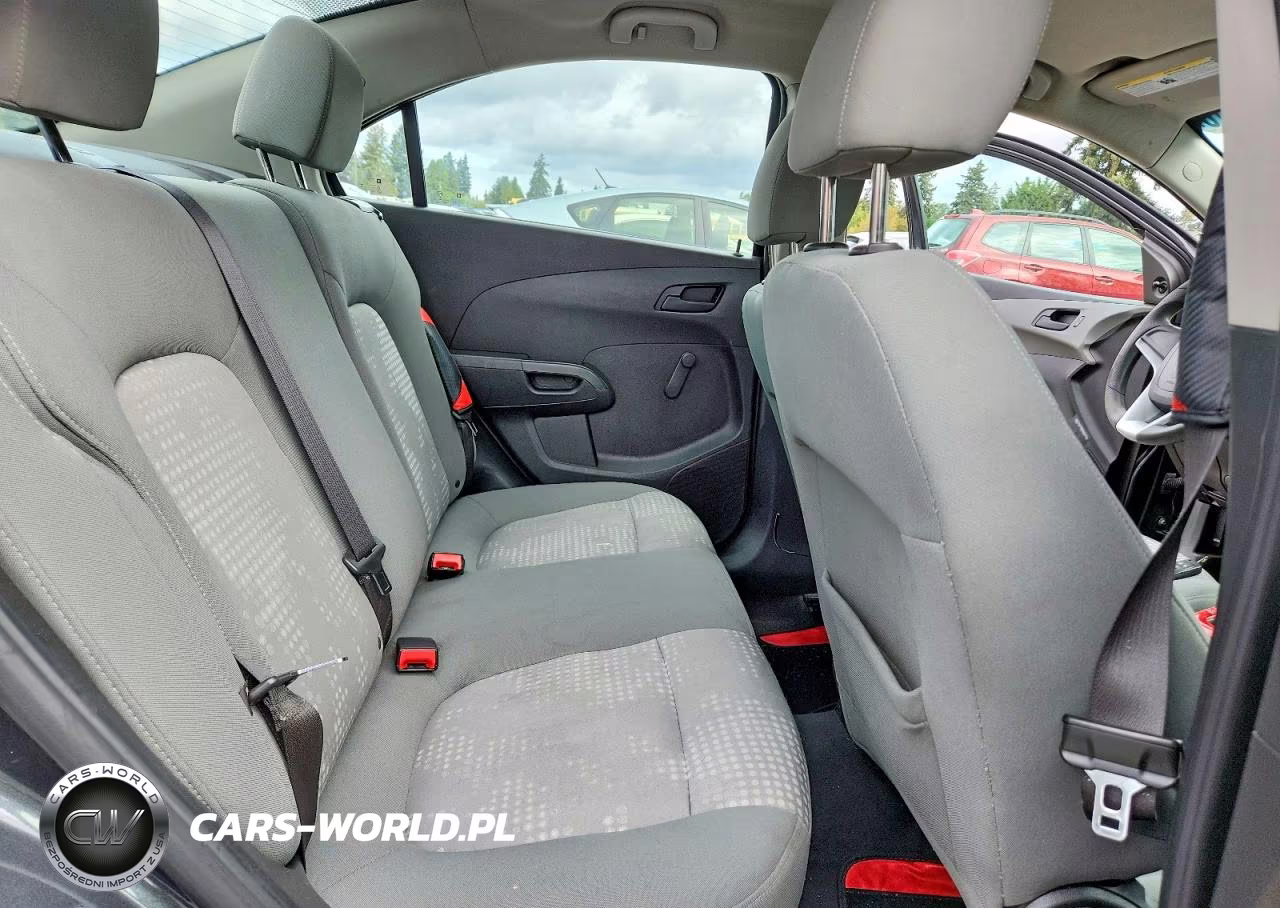 2017 Chevrolet Sonic Ls VIN:1G1JB5SG5H4163570 - 10