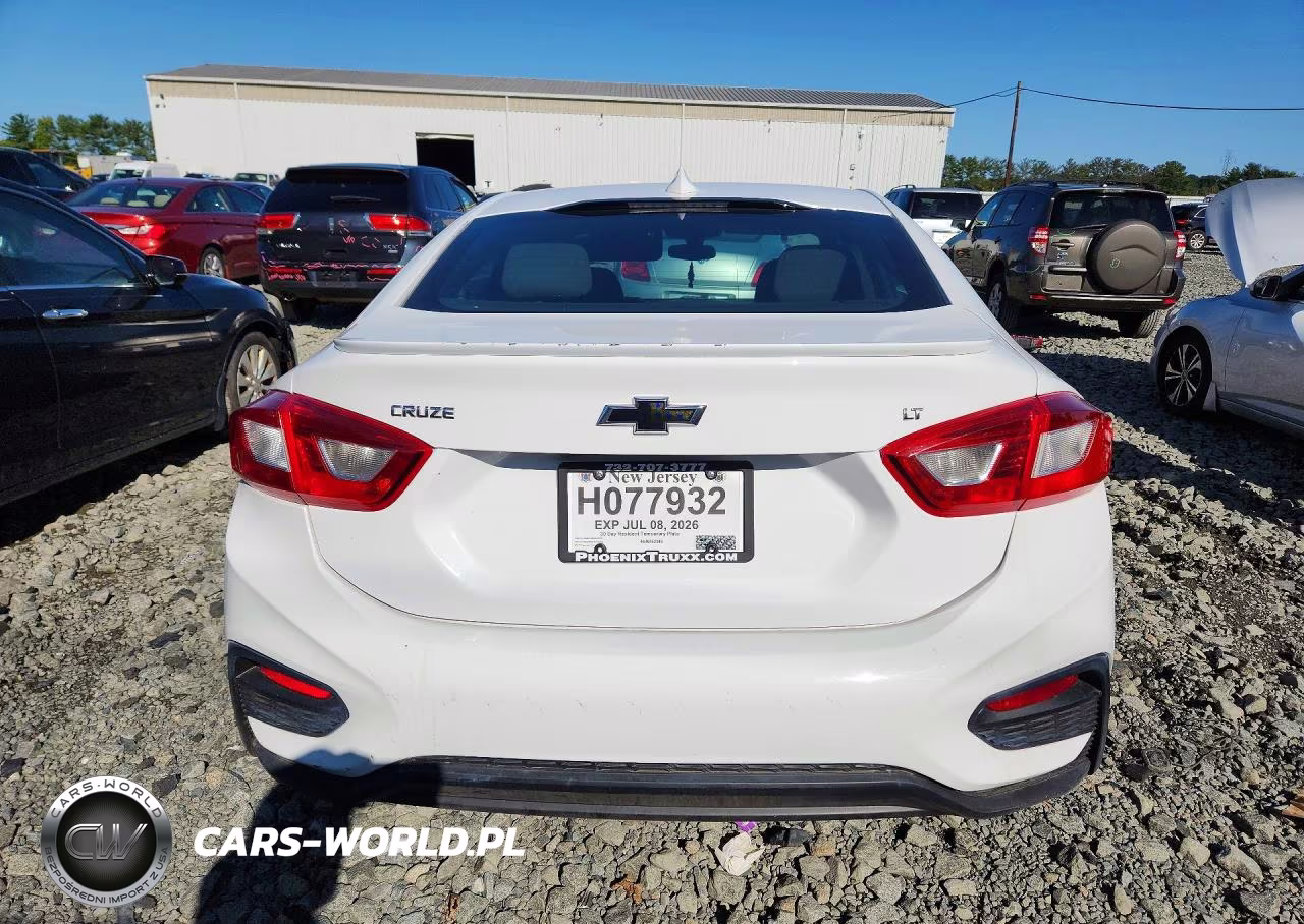 2017 Chevrolet Cruze Lt VIN:1G1BE5SM6H7205406 - 6