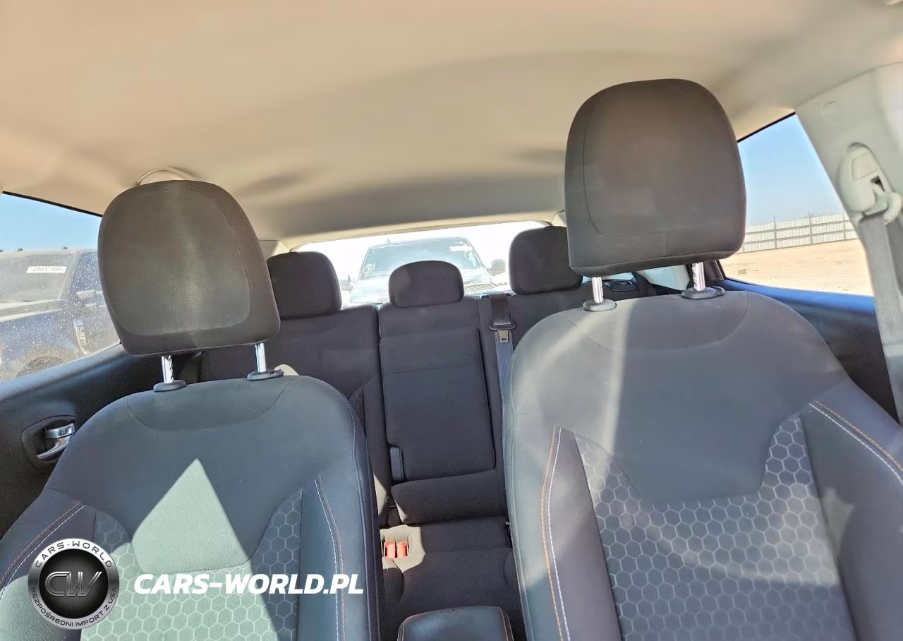 2018 Jeep Compass Sport VIN:3C4NJCAB2JT368902 - 10