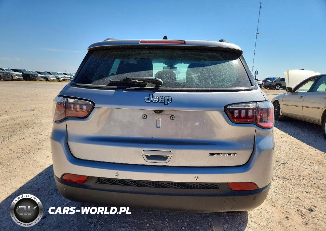 2018 Jeep Compass Sport VIN:3C4NJCAB2JT368902 - 6