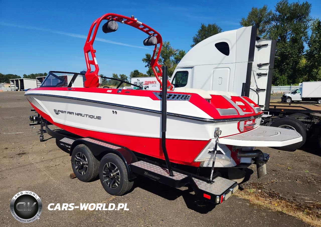 2021 Nautique Super Air Boat VIN:CTC18203A121 - 3
