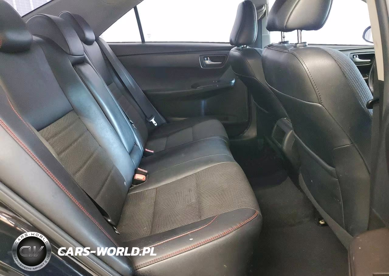 2017 Toyota Camry Se VIN:4T1BF1FK4HU801651 - 10