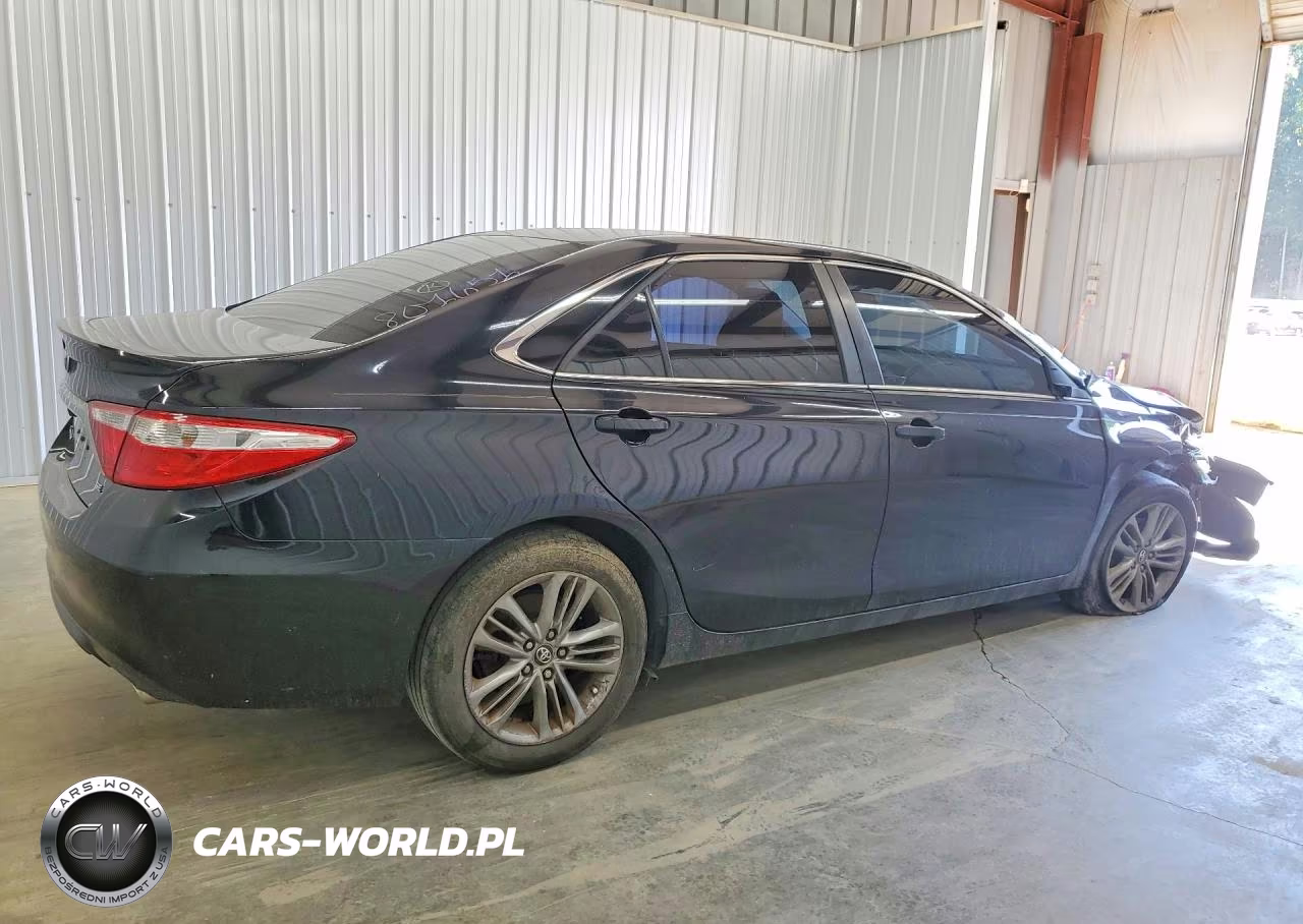 2017 Toyota Camry Se VIN:4T1BF1FK4HU801651 - 3