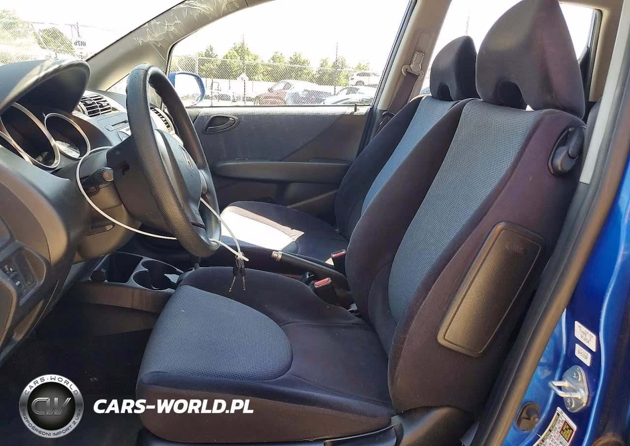 2007 Honda Fit VIN:JHMGD38417S006821 - 7