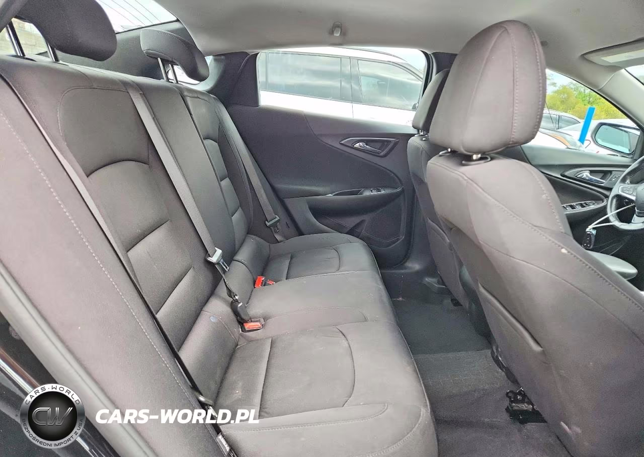 2021 Chevrolet Malibu Rs VIN:1G1ZG5STXMF079941 - 10