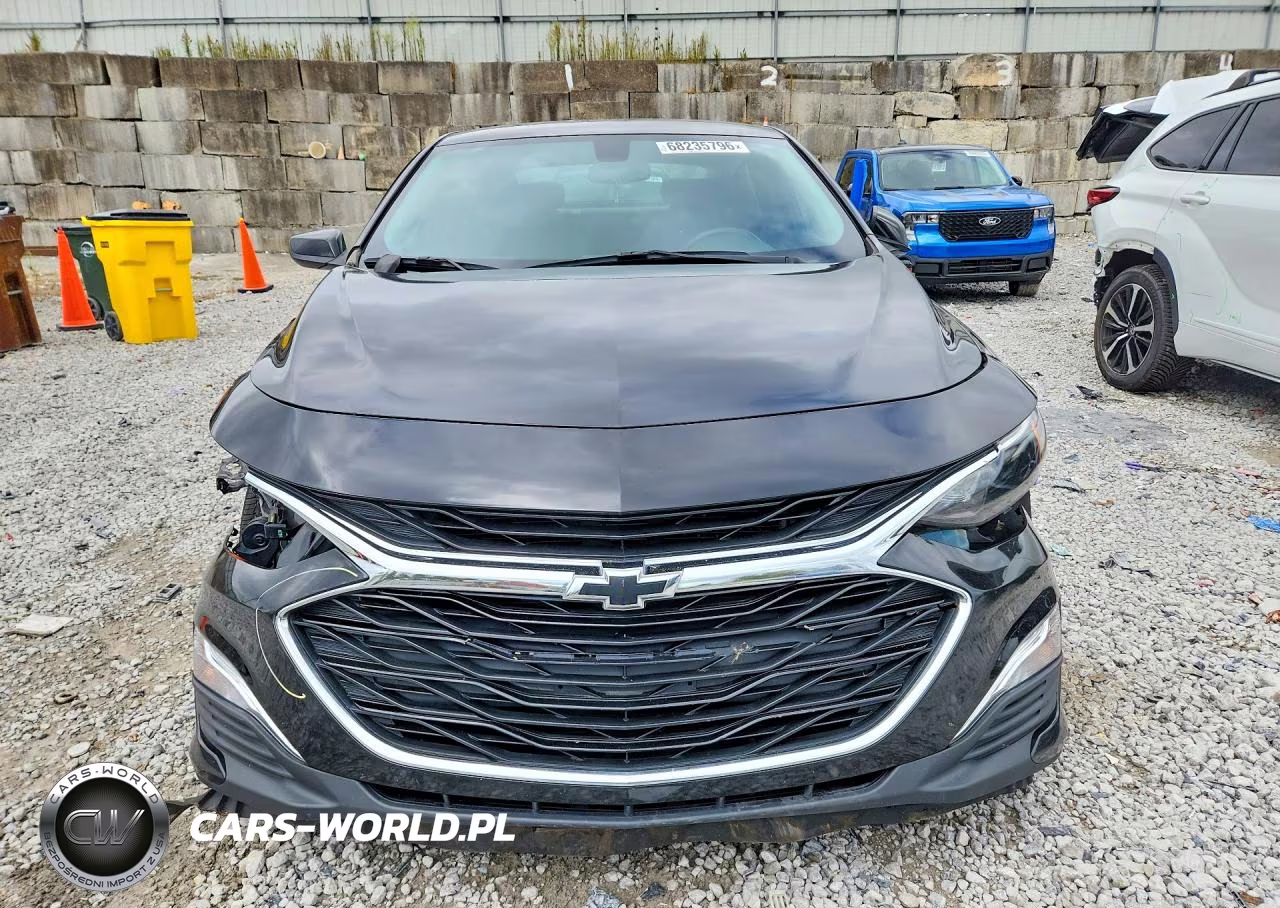 2021 Chevrolet Malibu Rs VIN:1G1ZG5STXMF079941 - 5