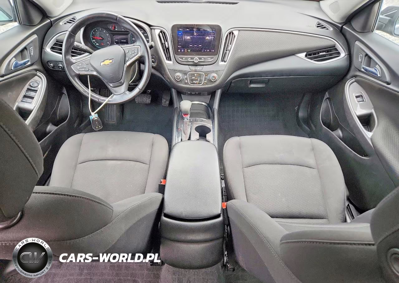 2021 Chevrolet Malibu Rs VIN:1G1ZG5STXMF079941 - 8