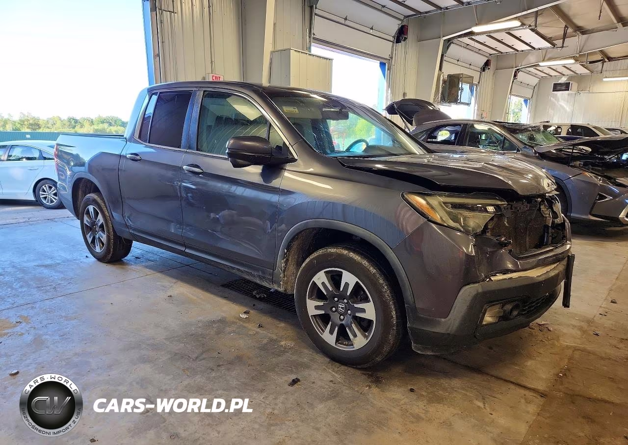 2017 Honda Ridgeline Rtl VIN:5FPYK3F66HB003967 - 4