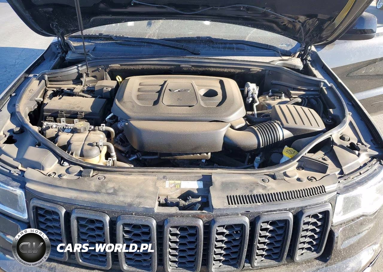 2019 Jeep Grand Cherokee Laredo VIN:1C4RJEAGXKC832928 - 12
