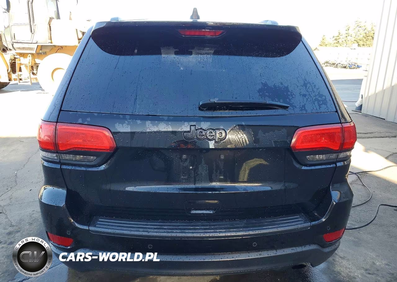 2019 Jeep Grand Cherokee Laredo VIN:1C4RJEAGXKC832928 - 6